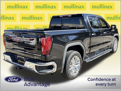 Used 2020 GMC Sierra 1500 SLT w/ SLT Premium Package image 4