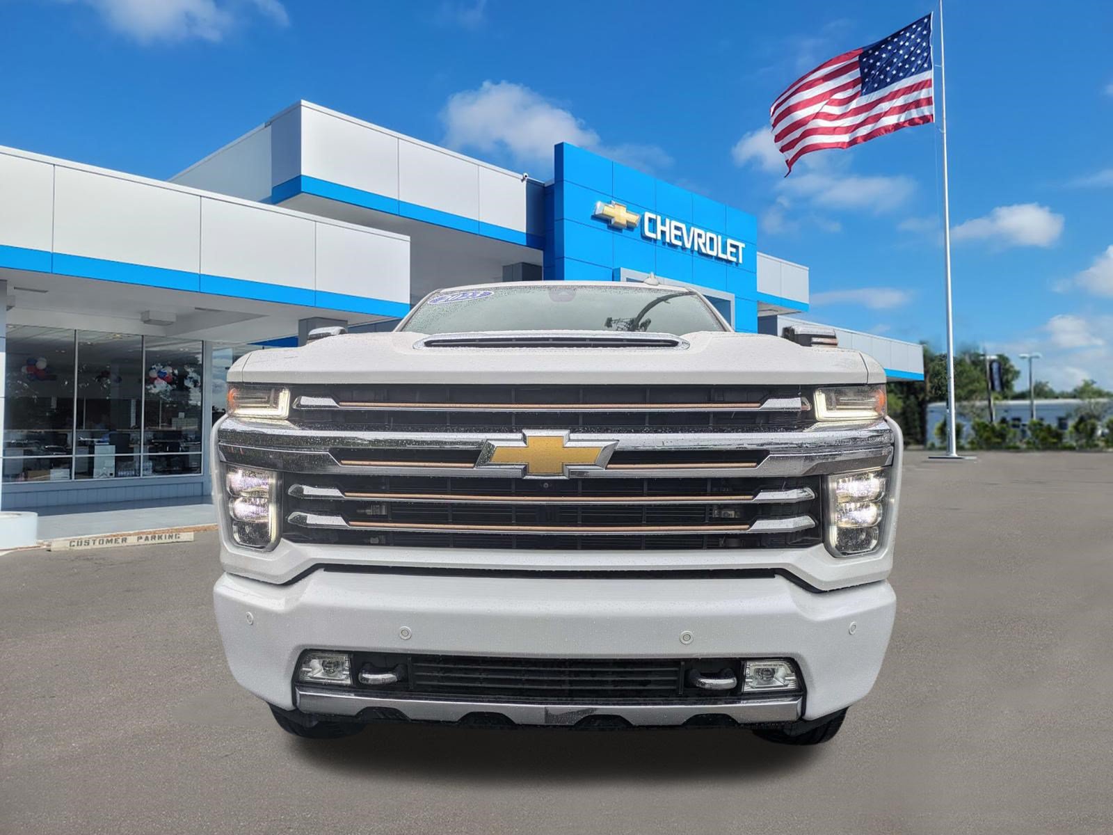 Used 2023 Chevrolet Silverado 2500 High Country w/ Technology Package AWD/4WD image 8