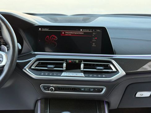 Used 2021 BMW X5 M w/ Executive Package image 39