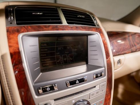 Used 2010 Jaguar XK Convertible RWD image 21