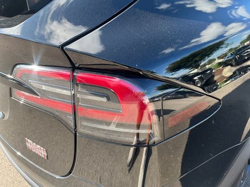 Used 2022 Tesla Model X Plaid AWD/4WD image 42