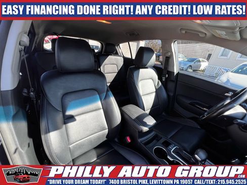 Used 2019 Kia Sportage EX AWD/4WD image 16