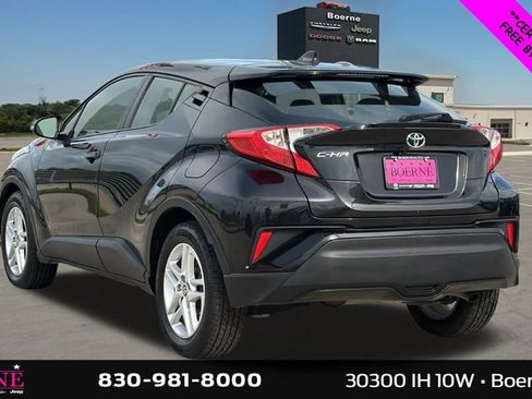 Used 2021 Toyota C-HR LE FWD image 5
