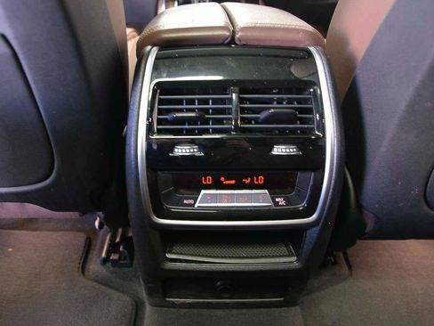 Used 2020 BMW X5 sDrive40i w/ Convenience Package RWD image 10