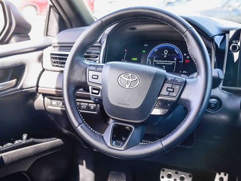 Certified 2025 Toyota Camry SE w/ Multimedia Upgrade Package image 18