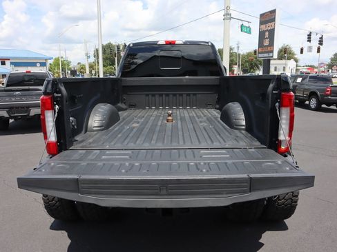 Used 2019 Ford F450 Platinum w/ Platinum Ultimate Package image 30