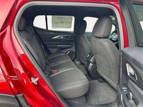 New 2026 Chevrolet Equinox EV LT image 11