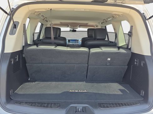 Used 2019 Nissan Armada Platinum w/ Captain's Chairs Package AWD/4WD image 12