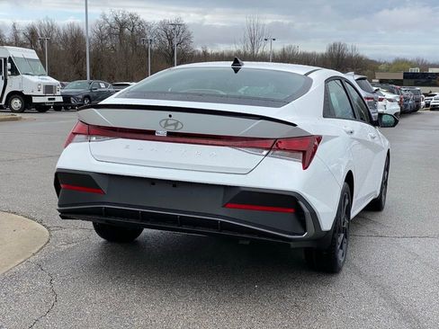 New 2026 Hyundai Elantra Sport FWD image 8