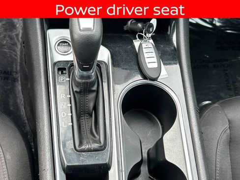 Used 2024 Nissan Altima 2.5 SV FWD image 19