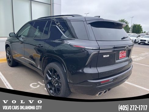 Used 2024 Chevrolet Traverse RS w/ LPO, Floor Liner Package FWD image 7