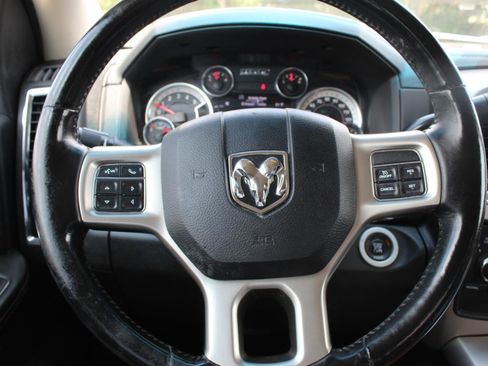 Used 2016 RAM 3500 Laramie AWD/4WD image 28