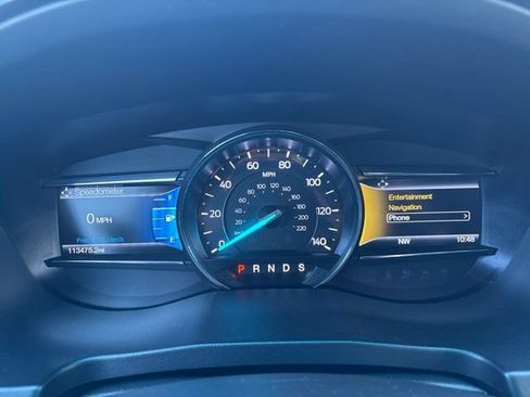 Used 2017 Ford Explorer XLT w/ Equipment Group 202A AWD/4WD image 16