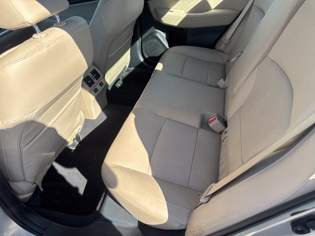 Used 2016 Subaru Legacy 2.5i Limited AWD/4WD image 12