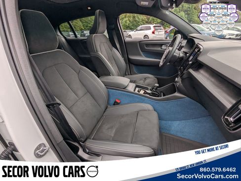 Certified 2023 Volvo C40 P8 Recharge Ultimate image 22
