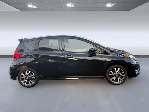 Used 2017 Nissan Versa Note SR image 7