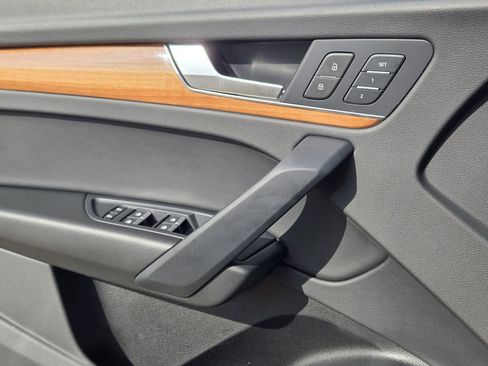 Certified 2023 Audi Q5 2.0T Premium w/ Convenience Package image 27