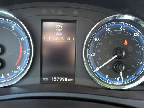 Used 2019 Toyota Corolla SE FWD image 14