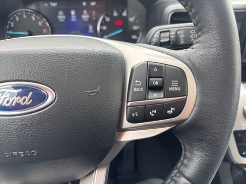 Used 2023 Ford Explorer XLT w/ Equipment Group 202A AWD/4WD image 28