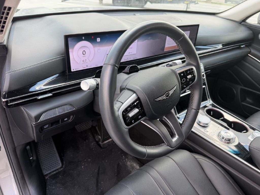 Used 2026 Genesis GV80 2.5T AWD/4WD image 14