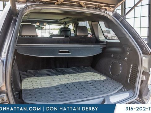 Used 2021 Jeep Grand Cherokee Overland AWD/4WD image 33