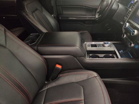 Used 2019 Ford Expedition Max Limited w/ Equipment Group 303A RWD image 21