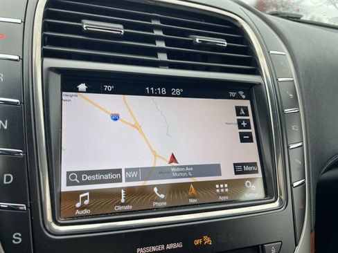 Used 2019 Lincoln Nautilus Reserve image 9