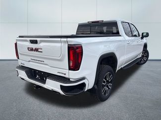 Used 2024 GMC Sierra 1500 AT4 w/ AT4 Preferred Package AWD/4WD video 4
