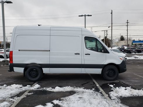 New 2026 Mercedes-Benz Sprinter 2500 image 10