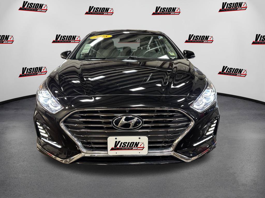 Used 2018 Hyundai Sonata Limited FWD image 2
