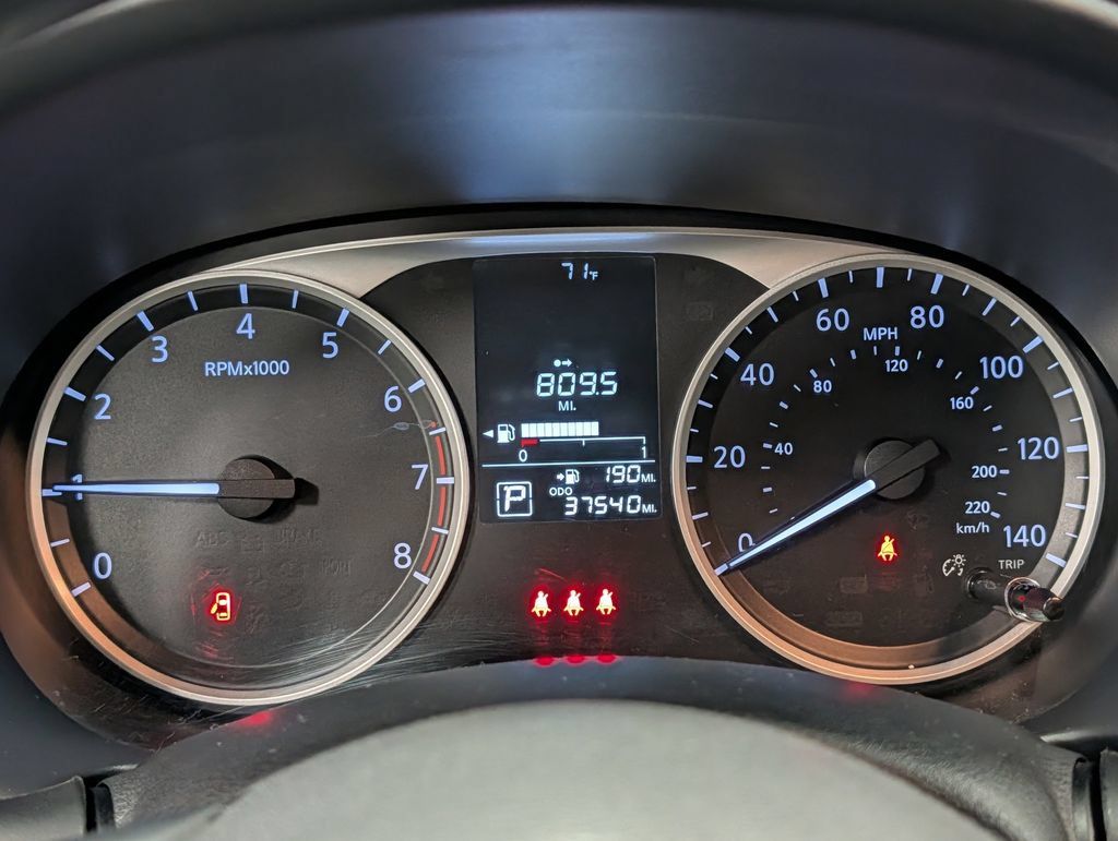 Used 2024 Nissan Kicks S FWD image 15