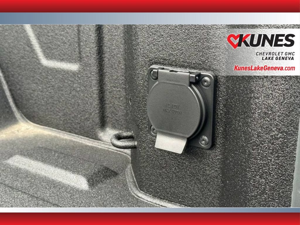 New 2026 GMC Sierra 1500 Elevation w/ Elevation Premium Package AWD/4WD image 27