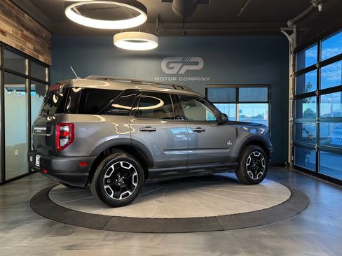 Used 2023 Ford Bronco Sport Outer Banks w/ Tech Package AWD/4WD image 3