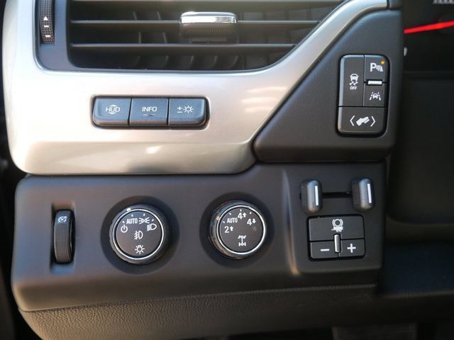 Used 2016 Chevrolet Tahoe LTZ AWD/4WD image 17