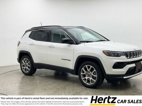 Used 2025 Jeep Compass Limited AWD/4WD image 1