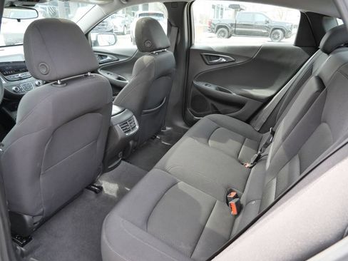 Used 2024 Chevrolet Malibu LT FWD image 25