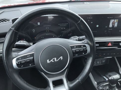 Used 2025 Kia K5 EX image 14