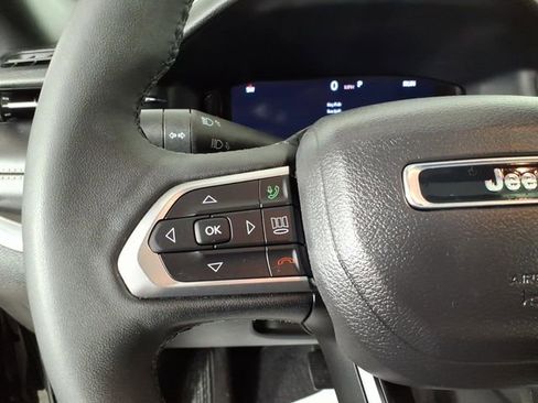Used 2024 Jeep Compass Limited w/ High Altitude Package AWD/4WD image 18