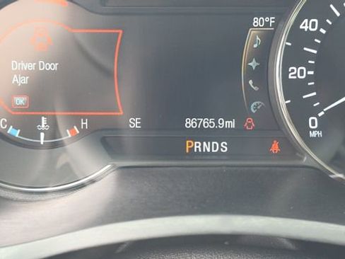 Used 2020 Lincoln MKZ w/ Convenience Package image 26