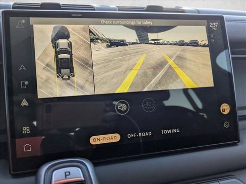 Used 2023 Land Rover Defender 110 V8 image 11