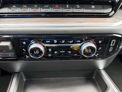 New 2026 GMC Sierra 1500 SLT w/ SLT Premium Plus Package AWD/4WD image 14