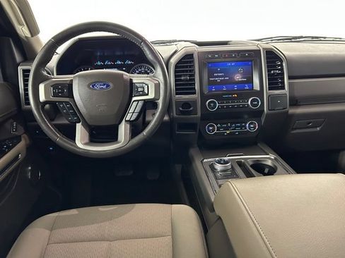 Used 2021 Ford Expedition XLT AWD/4WD image 31
