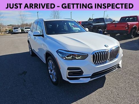 Used 2023 BMW X5 sDrive40i w/ Premium Package image 1