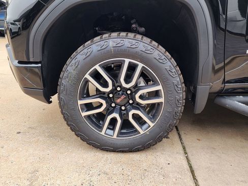 New 2026 GMC Sierra 1500 AT4 w/ AT4 Premium Package AWD/4WD image 54