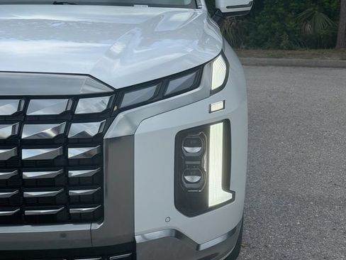 Used 2025 Hyundai Palisade Calligraphy AWD/4WD image 9