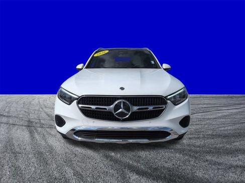 Used 2026 Mercedes-Benz GLC 300 4MATIC image 9