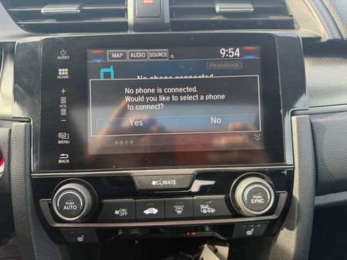 Used 2018 Honda Civic EX-L image 18