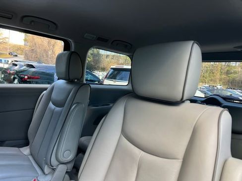 Used 2014 Nissan Quest SL image 19