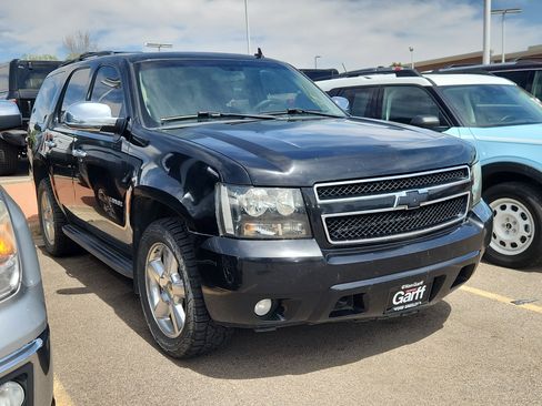 Used 2011 Chevrolet Tahoe LT image 3