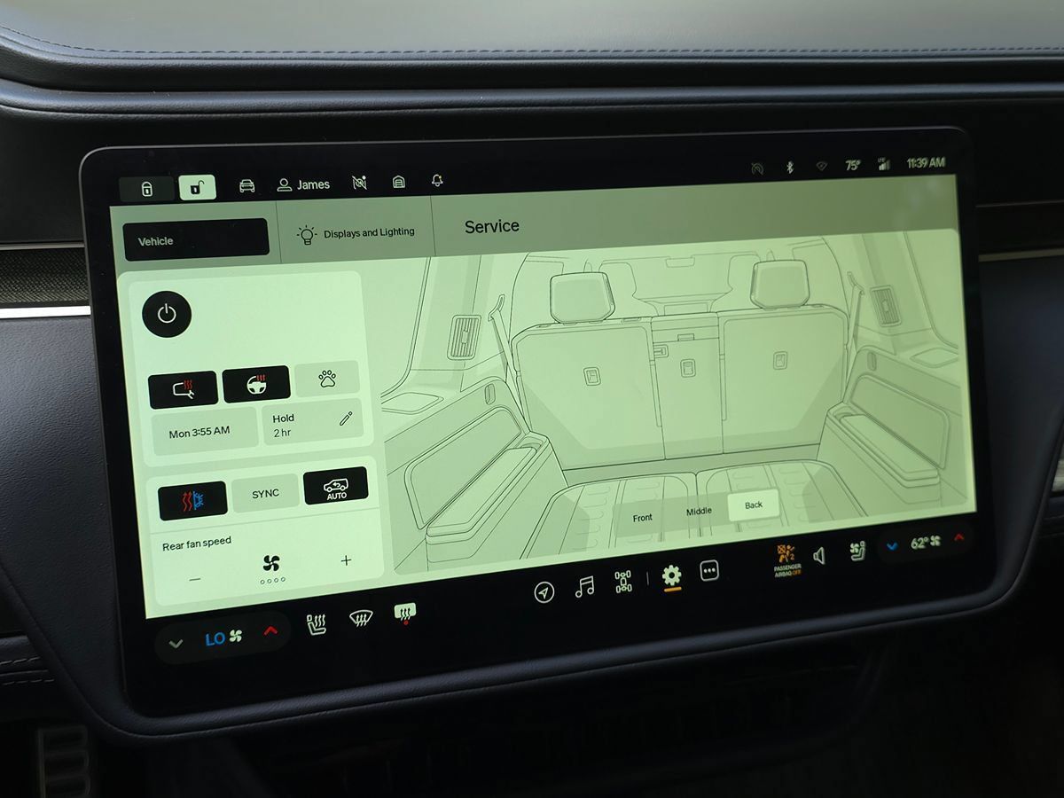 Used 2023 Rivian R1S Adventure Quad AWD/4WD image 37